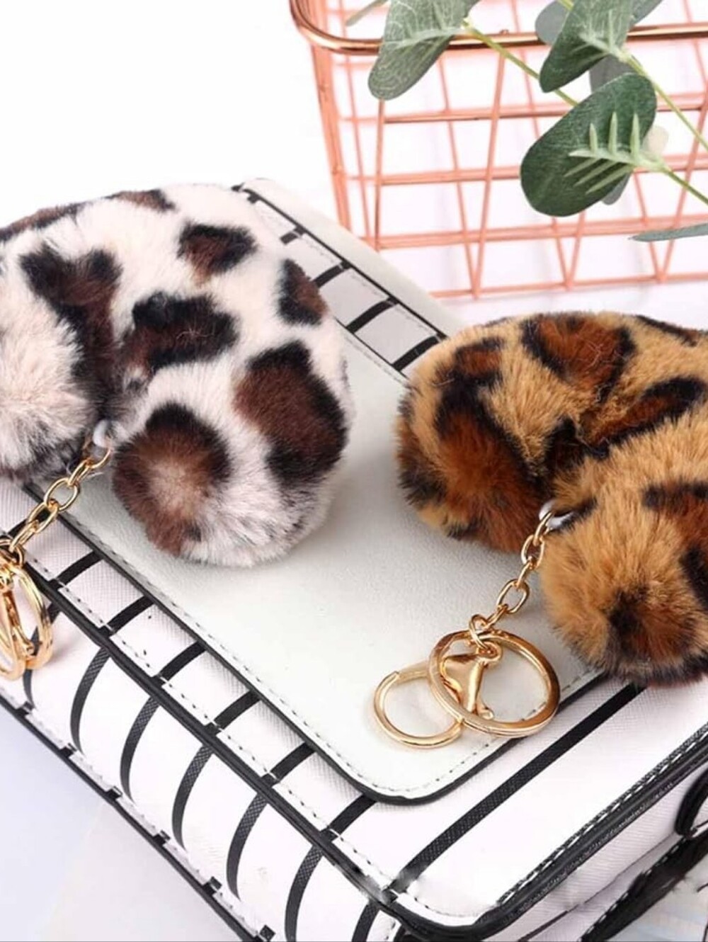LEOPARD FAUX FUR HEART KEYCHAIN PURSE CHARM CHOOSE - Picture 5 of 5